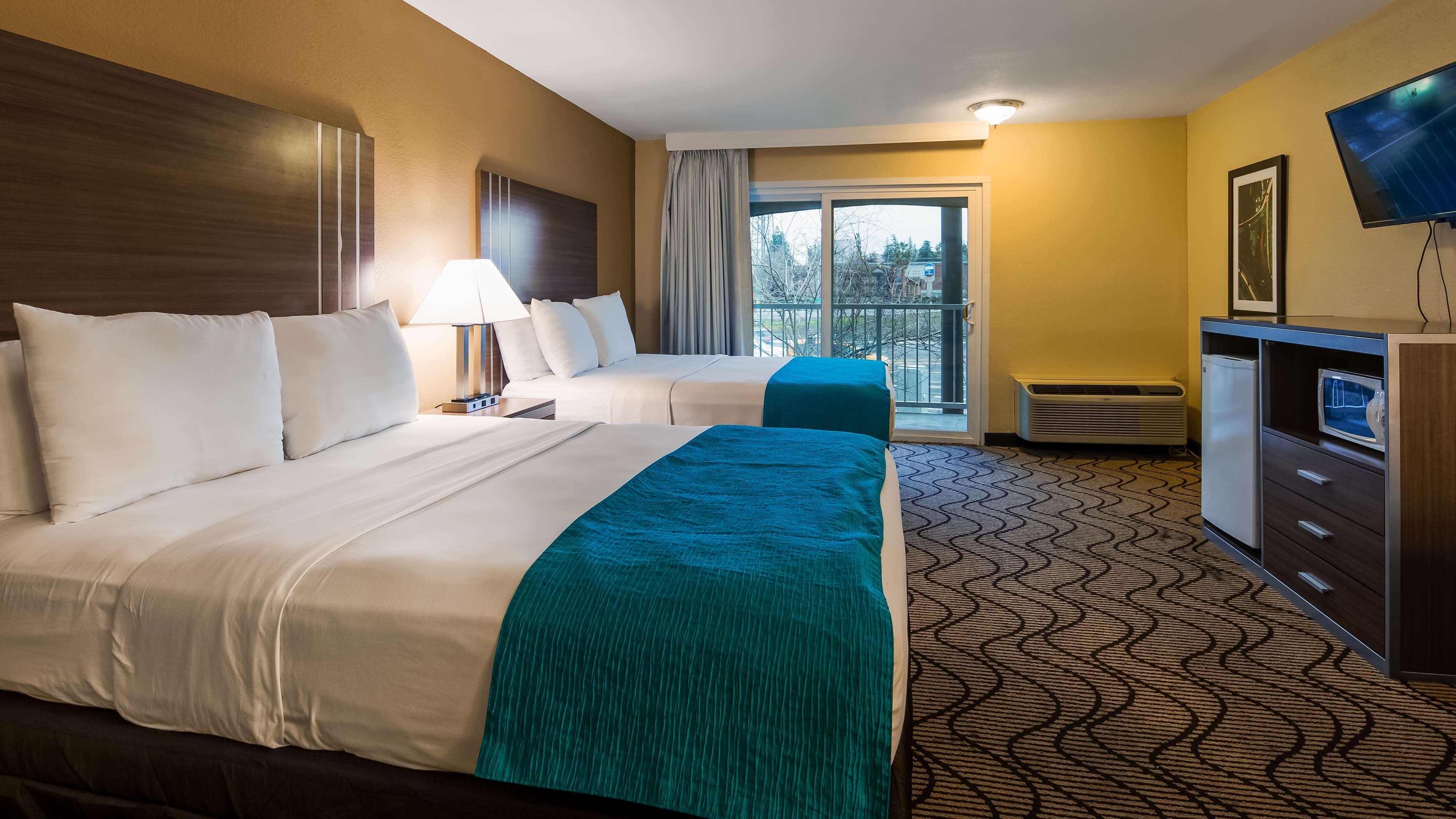 Comfort Inn & Suites Harrisburg-Hershey North Экстерьер фото