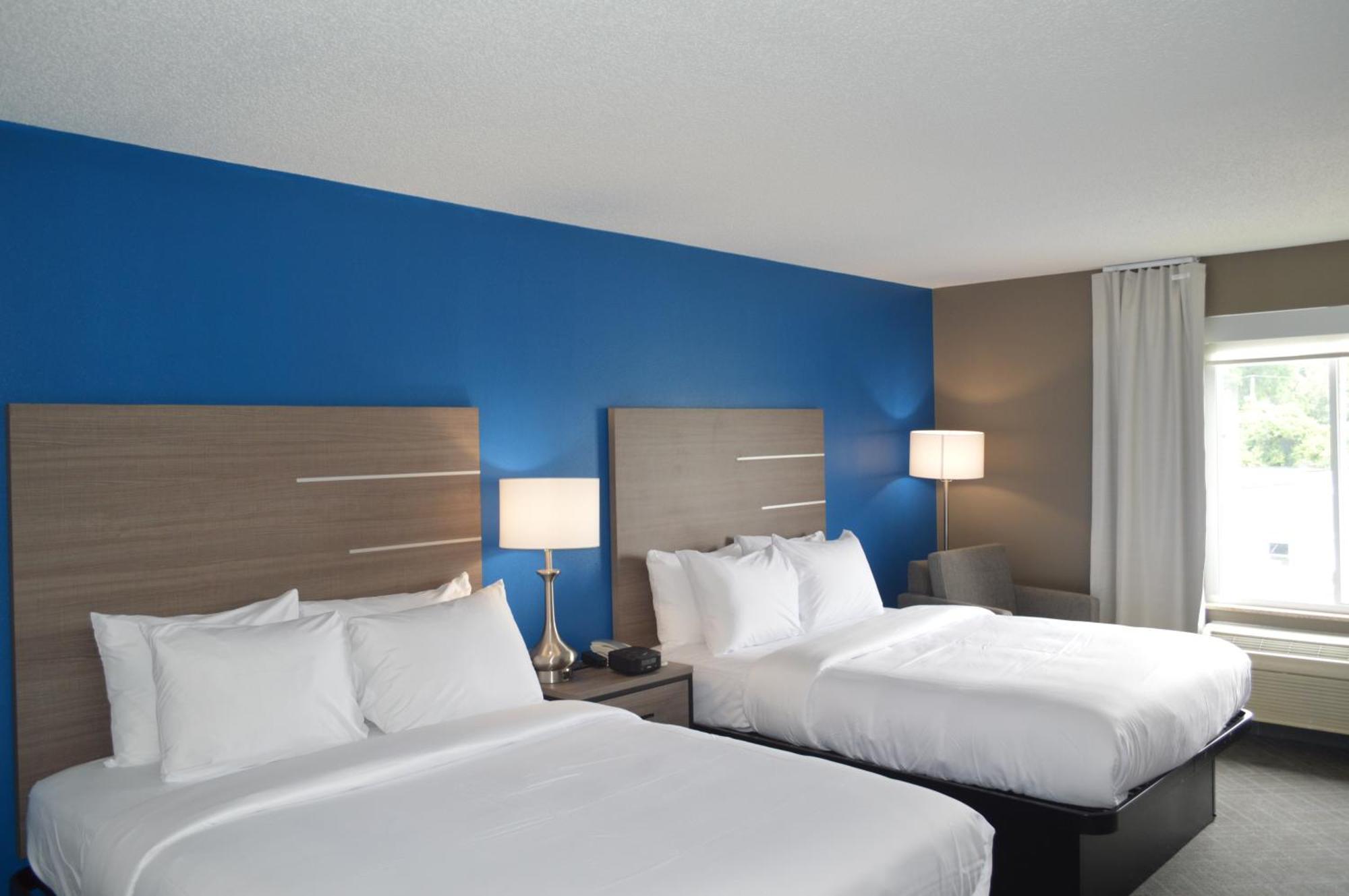 Comfort Inn & Suites Harrisburg-Hershey North Экстерьер фото