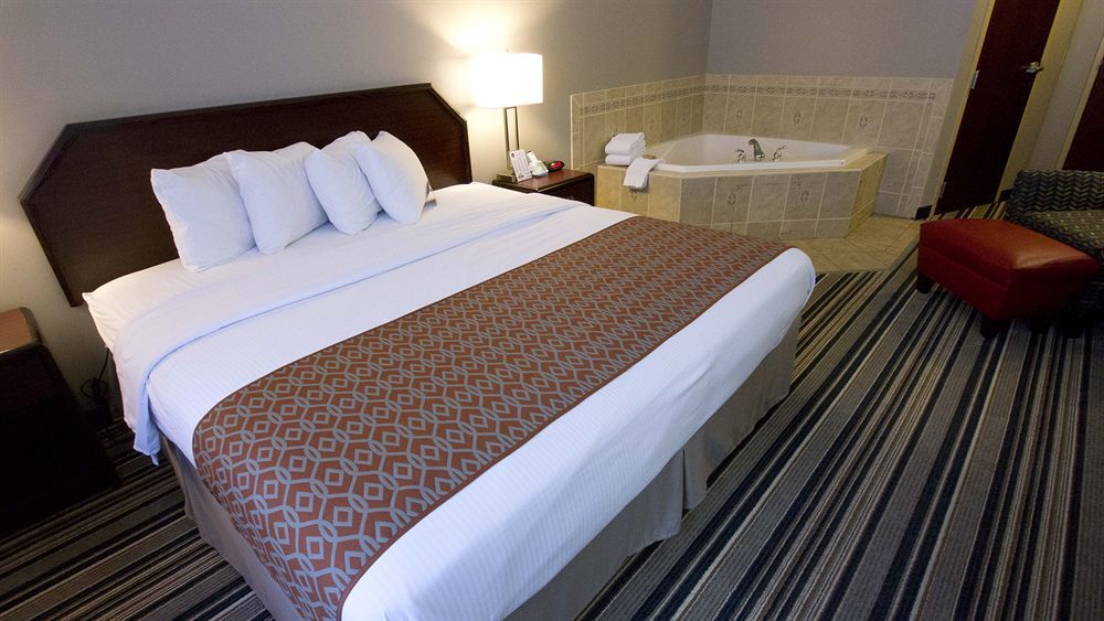 Comfort Inn & Suites Harrisburg-Hershey North Экстерьер фото