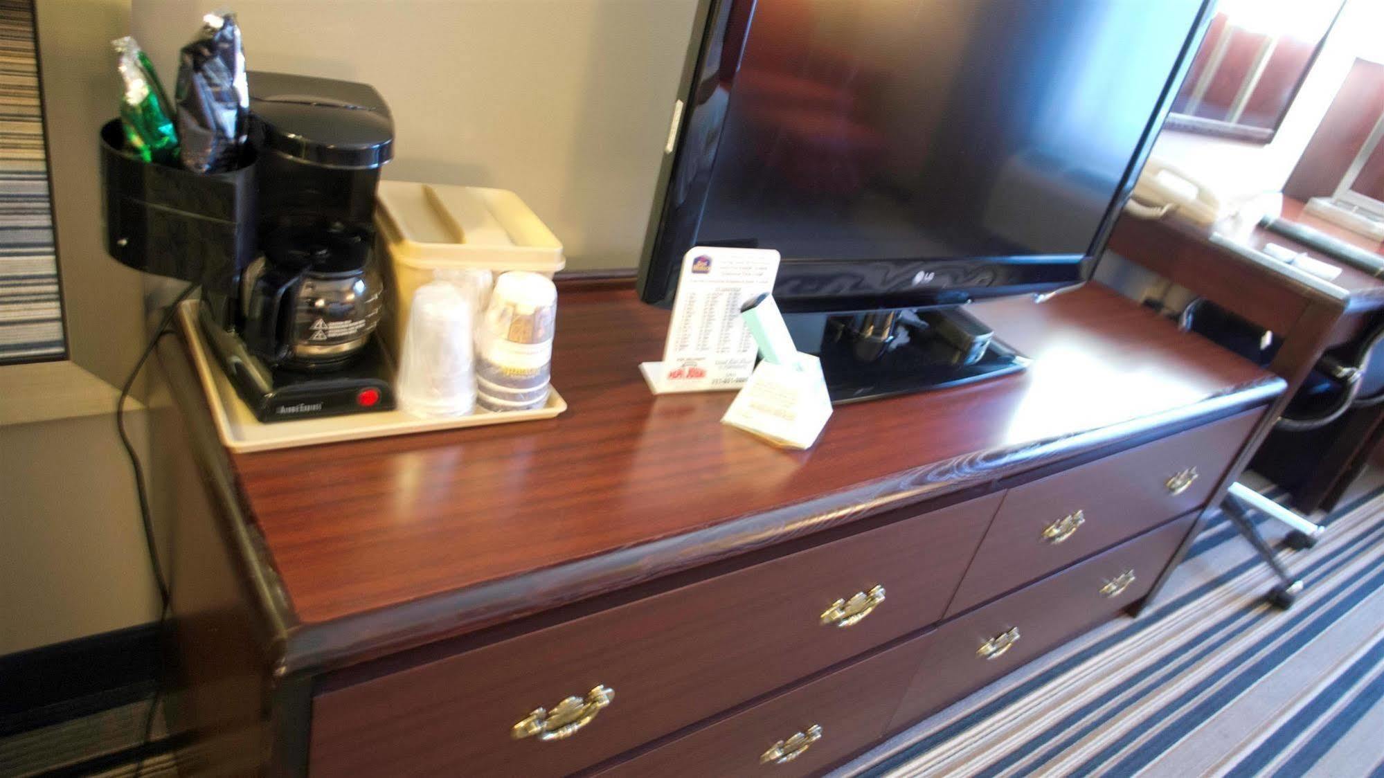 Comfort Inn & Suites Harrisburg-Hershey North Экстерьер фото